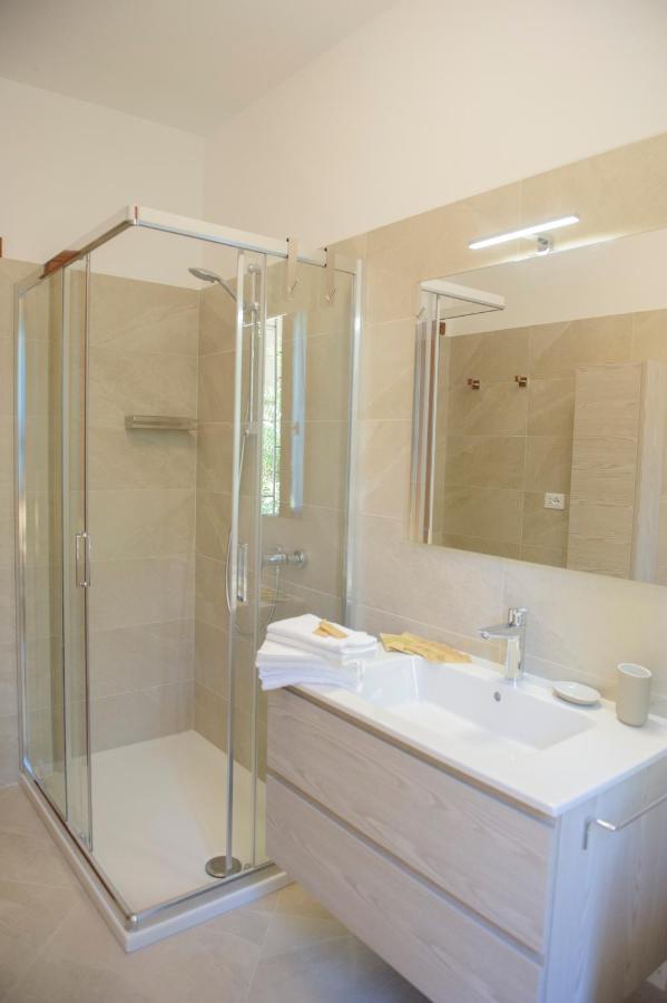 Casa Betty Apartment Peschiera del Garda Ngoại thất bức ảnh